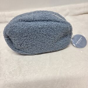 🌴3/$15🌴 NWT Ulta Beauty Blue Sherpa Teddy Makeup Bag Cosmetic Pouch
